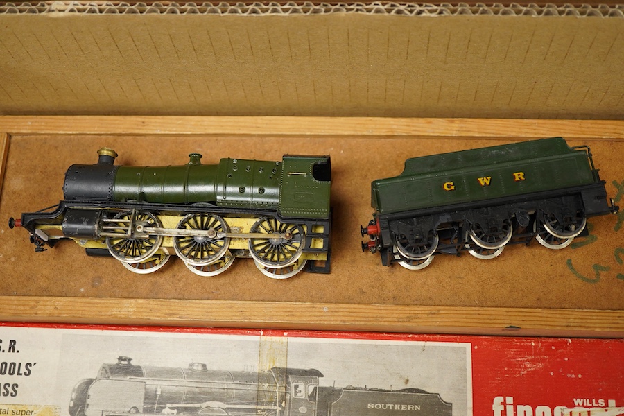Six EM gauge Southern Railway kit built locomotives; two class 57xx 0-6-0PT, an SR class N15, 763, a Wills Finecast kit for an SR Schools Class, a part built GWR 2-6-0, and a part built kit for a 4-4-0 tender locomotive